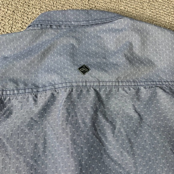 Prana Mens Shirt Size Large Blue Embroidered Short Sleeves Button Up‎ Pockets - Picture 5 of 11